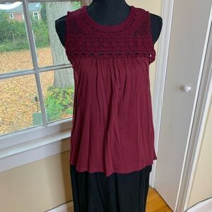 Ann Taylor LOFT crochet top burgundy swing tank in small keyhole back